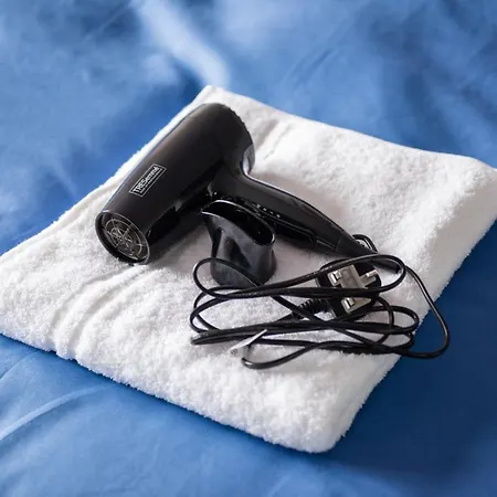 144 Lower Cheltenham Place