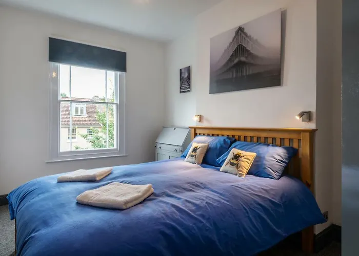 144 Lower Cheltenham Place Πανσιόν Μπρίστολ