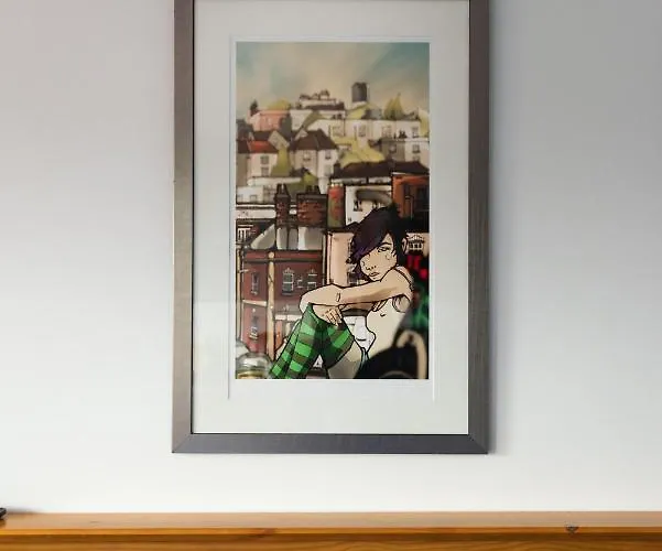 144 Lower Cheltenham Place Penzion *