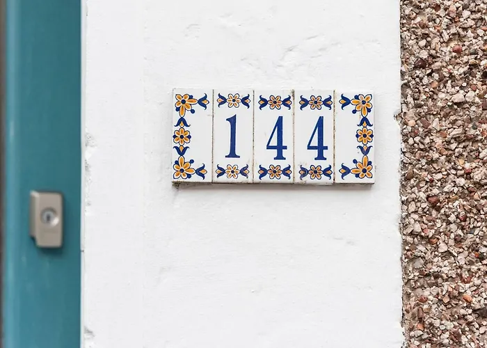 144 Lower Cheltenham Place Affittacamere